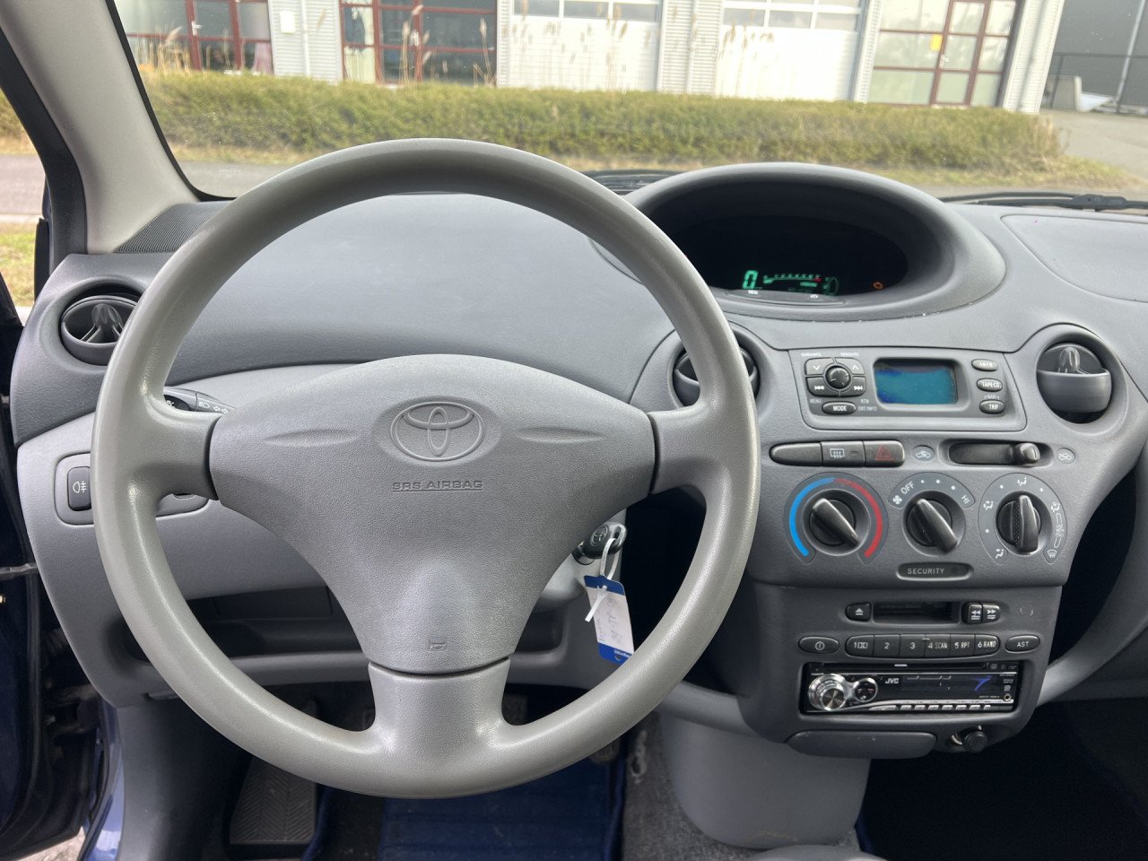 Toyota Yaris 1.0-16V VVT-i Terra