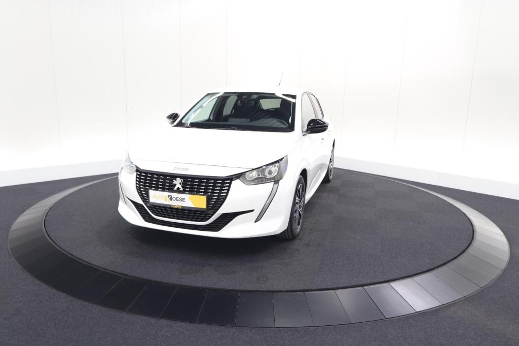 Peugeot 208 1.2 puretech style | parkeersensoren | navigatie | apple carpla
