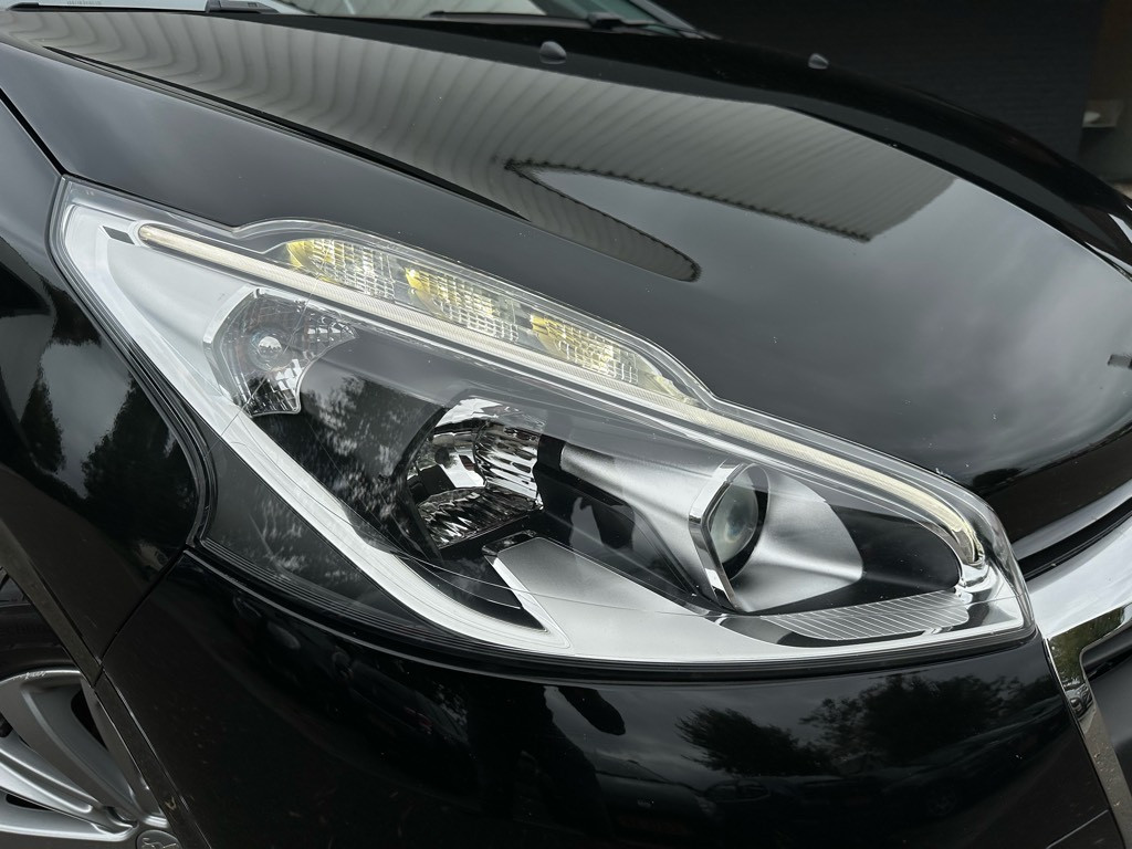 Peugeot 208 1.2 puretech allure