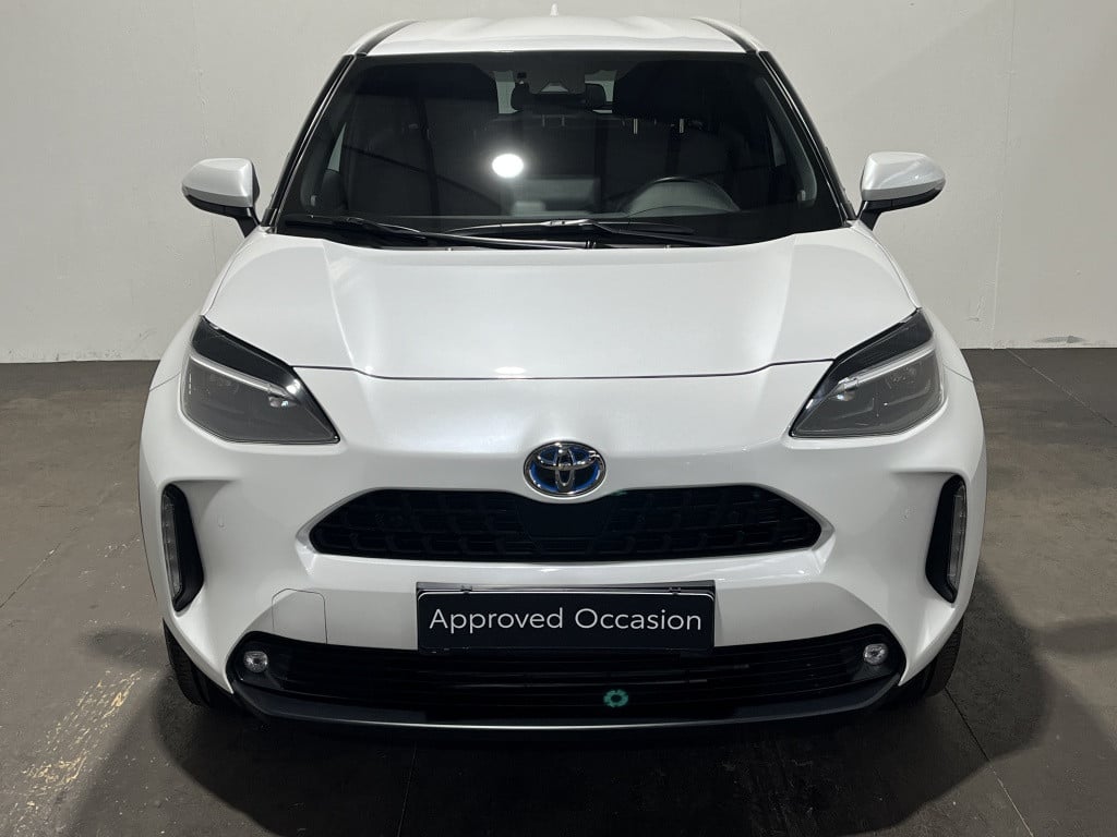 Toyota Yaris Cross dynamic | navi | pdc | bsm |