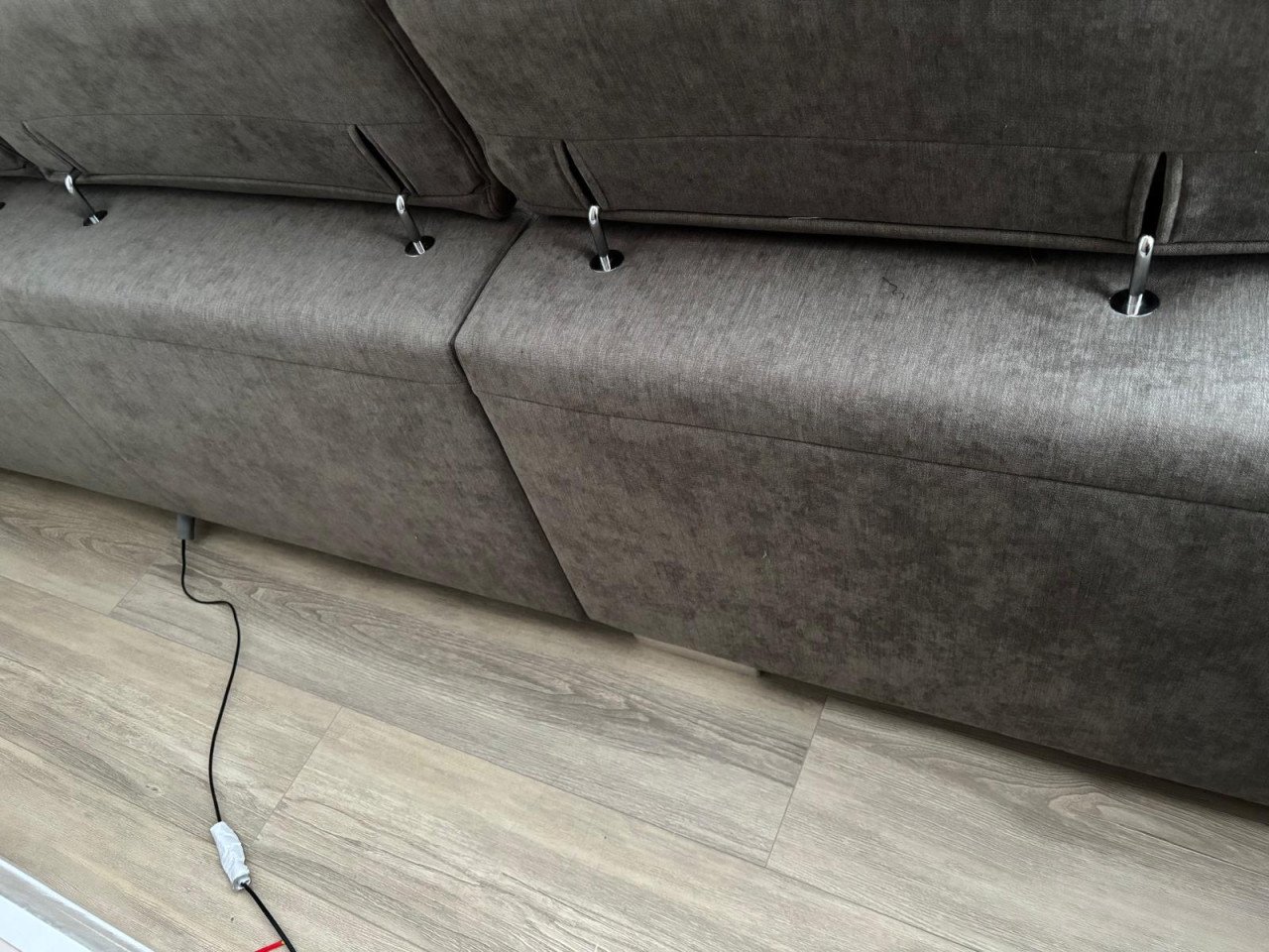 Elektrische grijze hoekbank