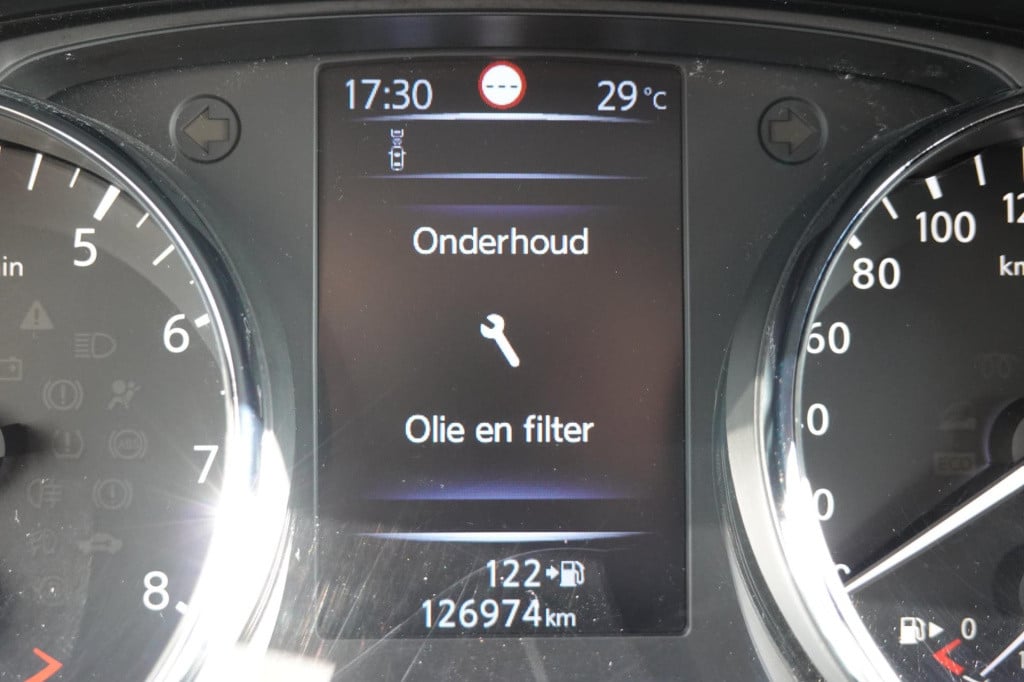 Nissan Qashqai 1.2 connect edition