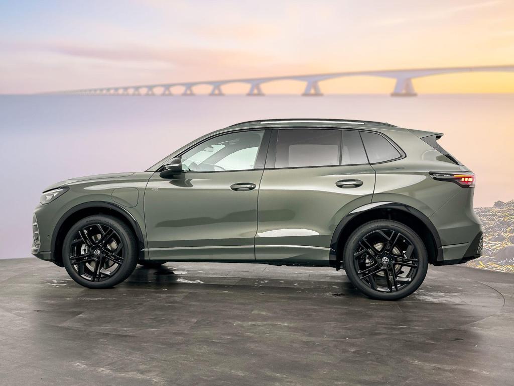 Volkswagen Tiguan r-line edition 1.5 ehybrid 150 kw / 204 pk suv 6 v