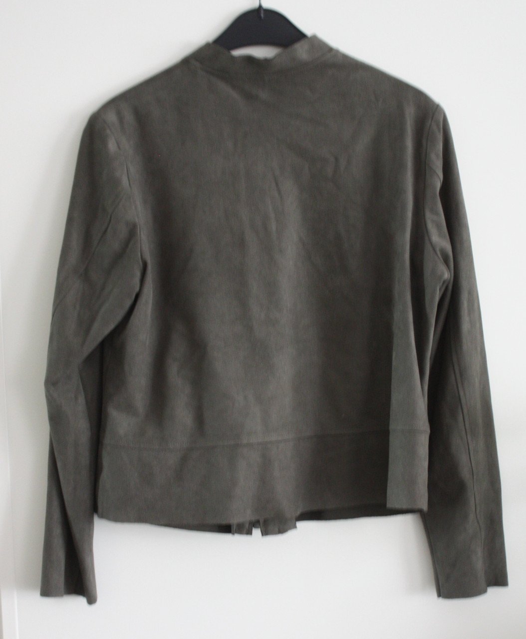 Oliefgroen jasje  suede lookmaat 38