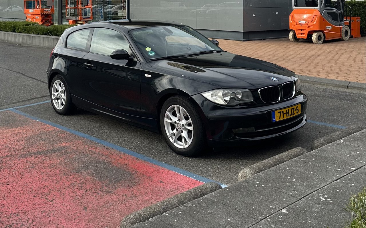 BMW 1 SERIE BUSINESS LINE 1.6 1ER REIHE AUTOMAAT