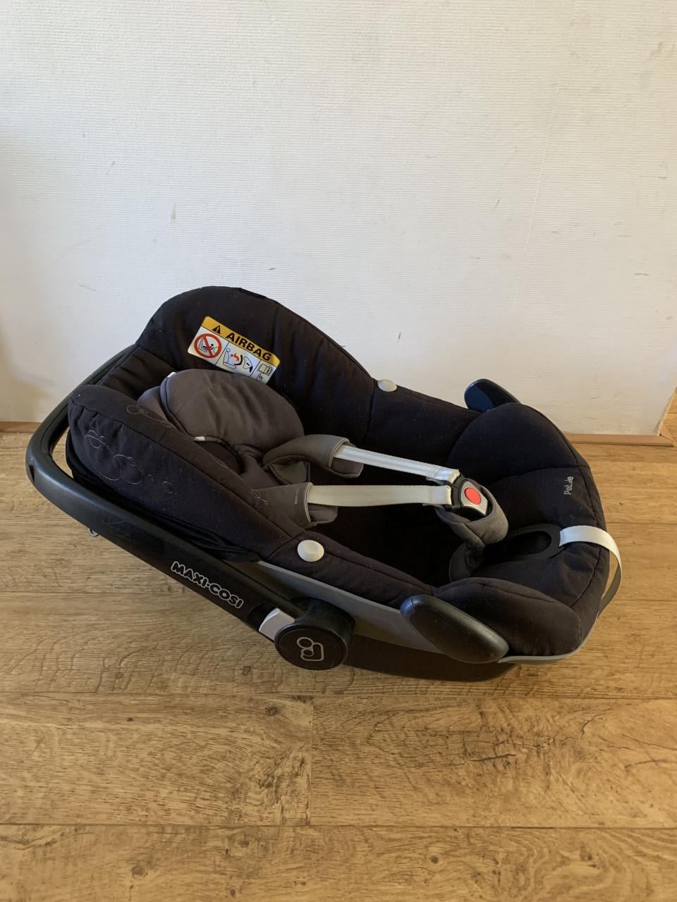 Maxi-Cosi pebble