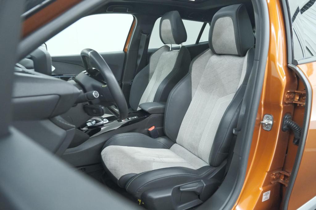 Peugeot E-2008 ev gt pack 50 kwh | 92,6% soh | panoramadak | adaptieve crui