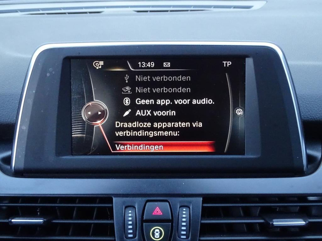 BMW 2-serie active tourer 225xe iperformance high executive luxury line | l