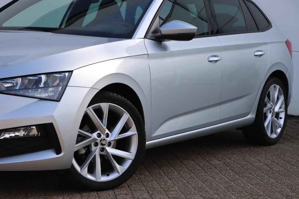 Skoda Scala 1.0 tsi sport business 115pk dsg7