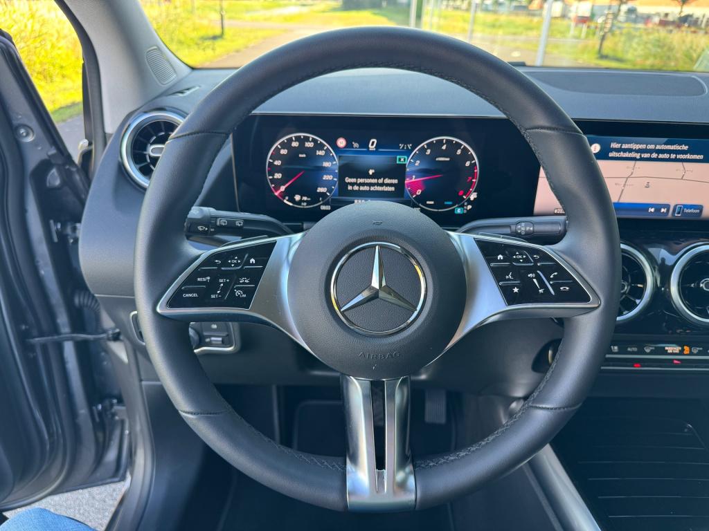 Mercedes-Benz B-Klasse 180 progressive line advanced automaat , winterpaket