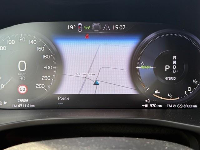 Volvo XC40 1.5 t4 recharge r-design l panoramadak l memory l led l harman k