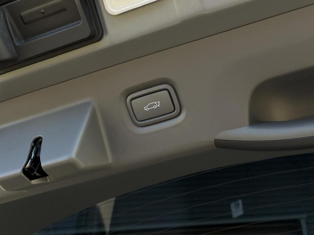 Hyundai Ioniq 5 lounge 73kwh soh 96% incl. trekhaak afneembaar!