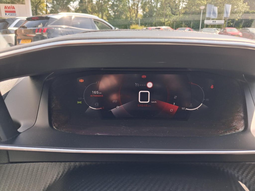 Peugeot 2008 1.2 puretech 130pk allure navigatie | apple carplay & android 