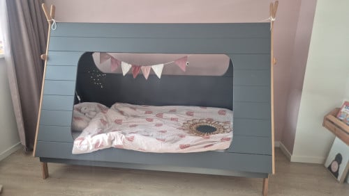 Gratis bed meisje / jongen