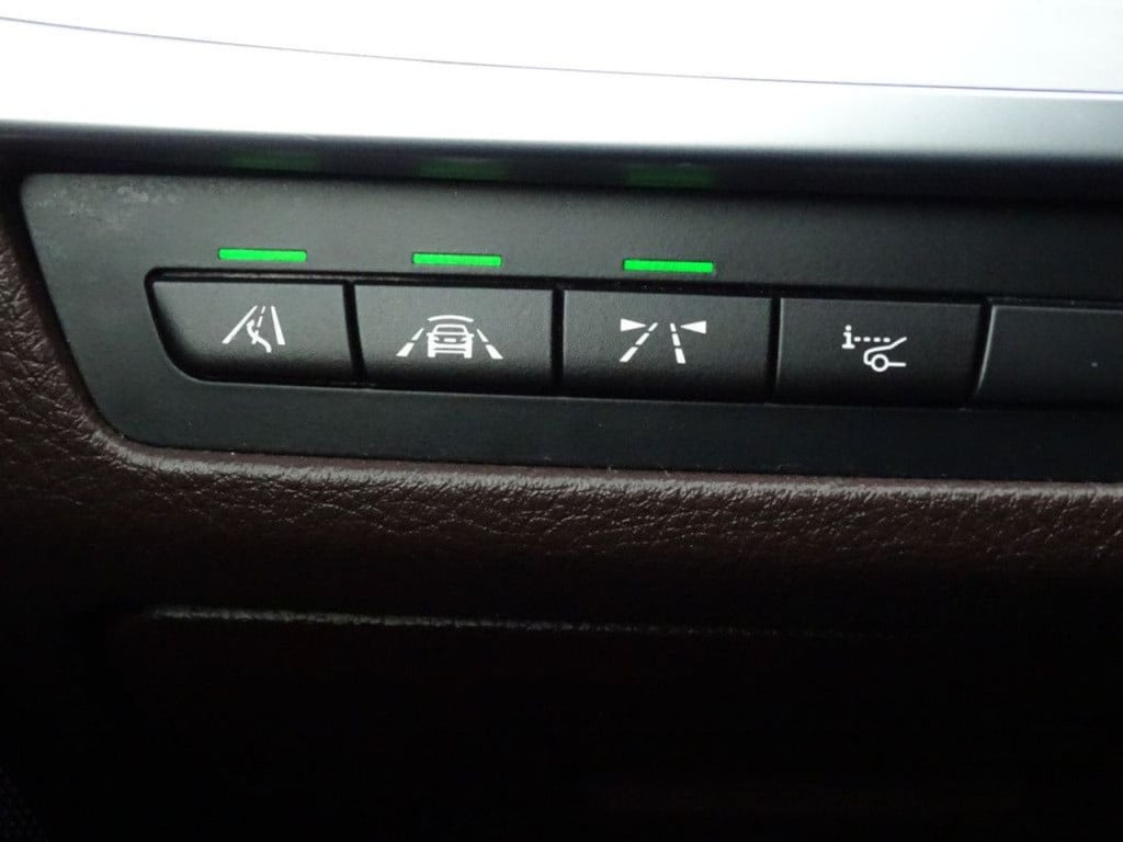 BMW 5 Serie m550xd b&o | hud | aapt. led | pano | 20"
