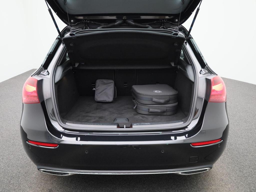 Mercedes-Benz A-Klasse 250 e luxury line | automaat | navigatie | apple car