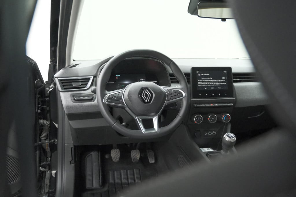 Renault Clio tce 90 evolution | camera | navigatie | apple carplay | parkee