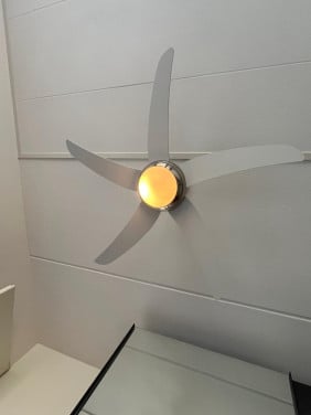 Plafond ventilator met verlichting