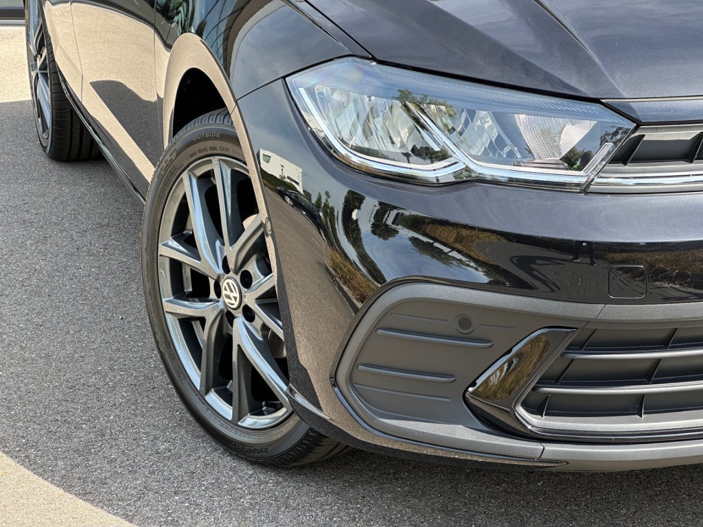Volkswagen Polo 1.0 tsi dsg life | dode hoek | carplay | 17 inch velgen | r