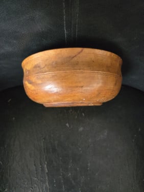 Houten kommetje Doorsnee 16 cm H 7