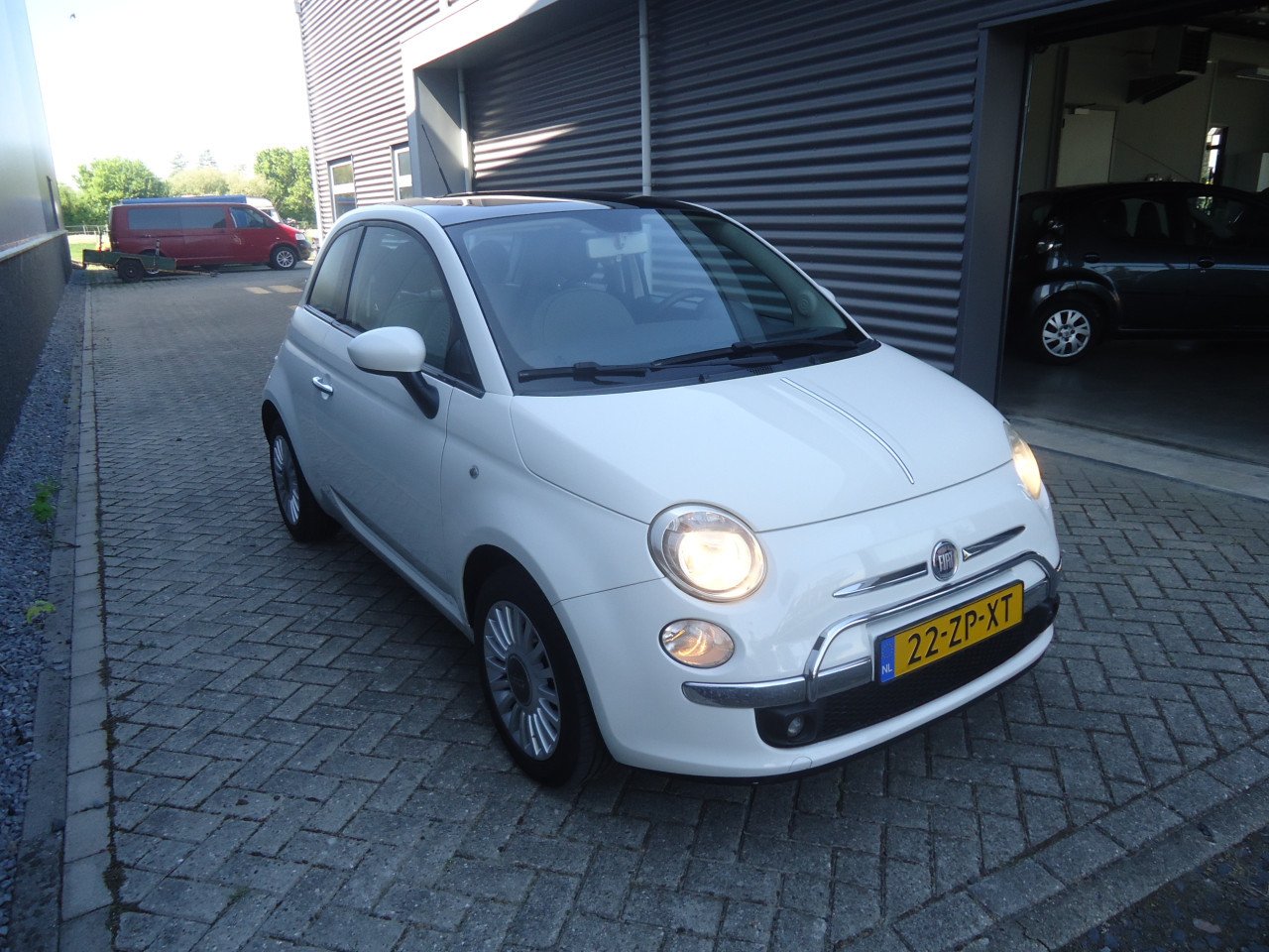 FIAT 500 14-16V LOUNGE