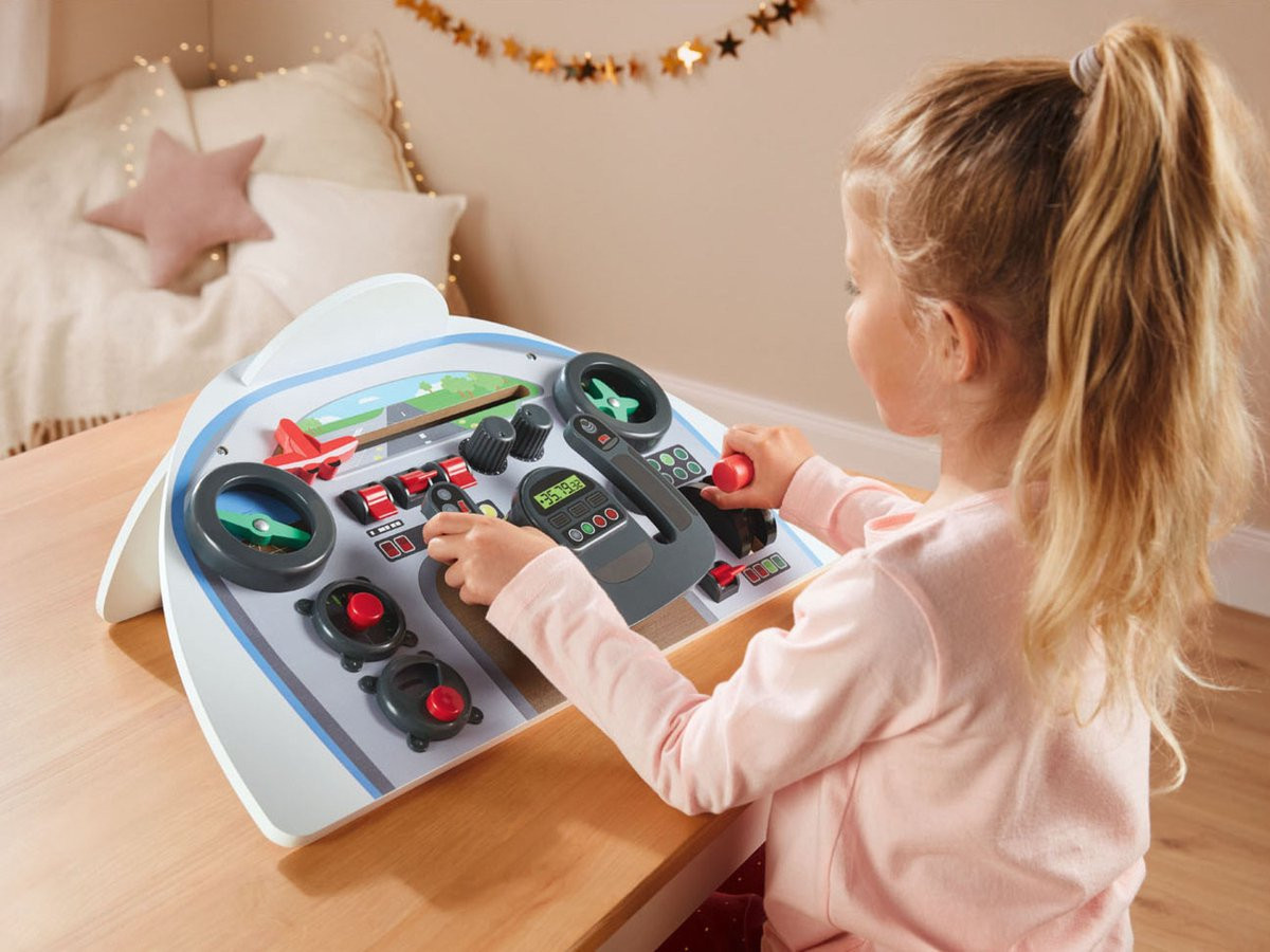 Z.g.a.n houten Playmotive vliegtuigcockpit voor de kleinste piloot / pilote