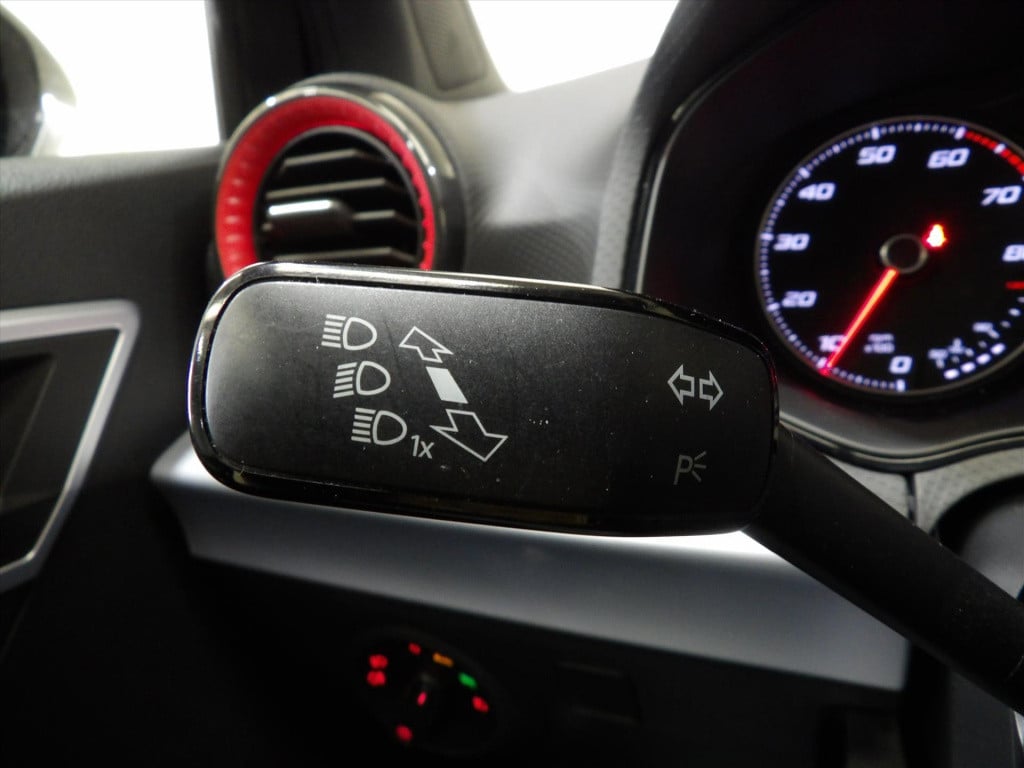 Seat Ibiza 1.0 ecotsi 95pk fr
