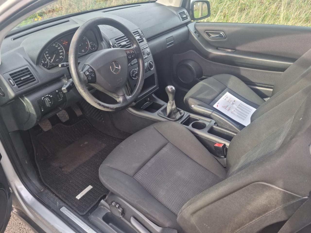 Mercedes a150 bouwjaar 2009 apk 1-2027 200.000km