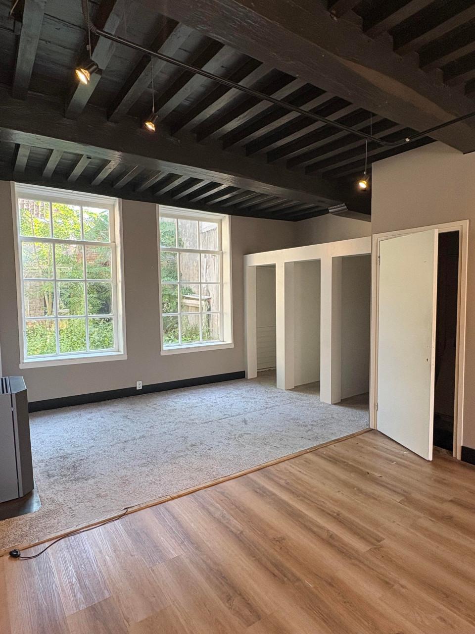 Winkel-/kantoor-/atelier ruimte beschikbaar in centrum Middelburg
