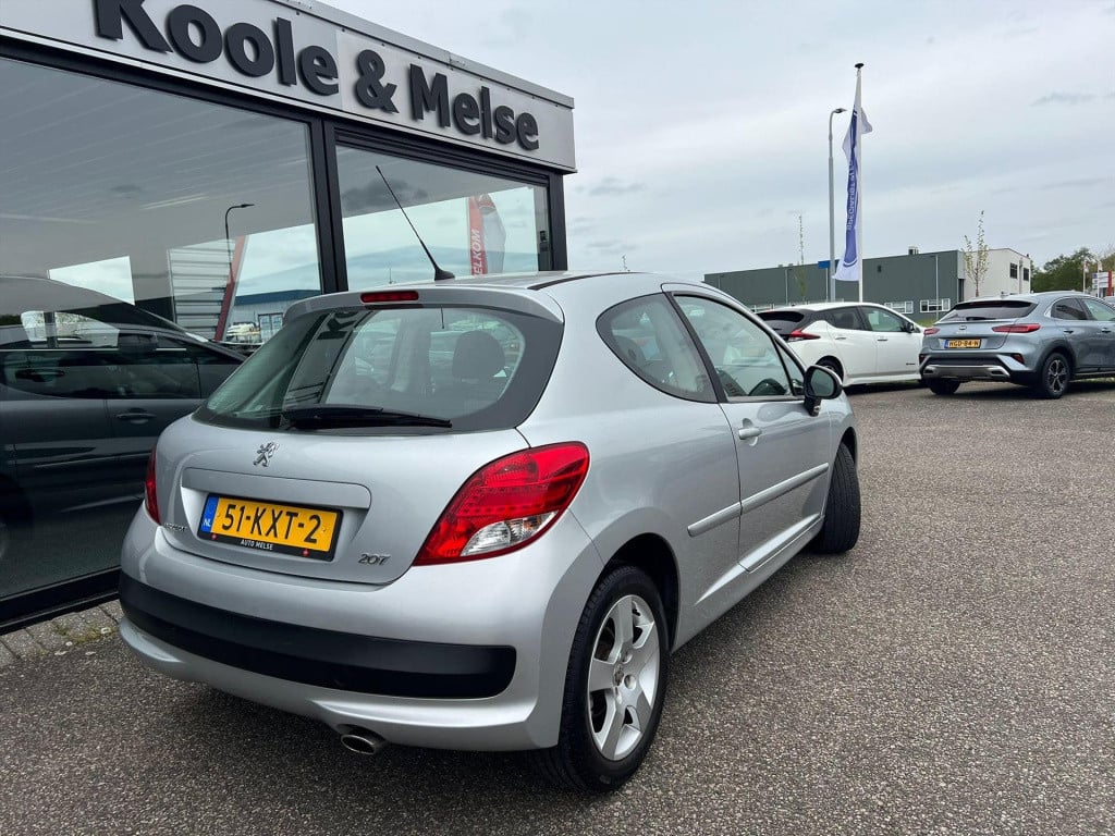 Peugeot 207 1.6 vti 16v 3drs