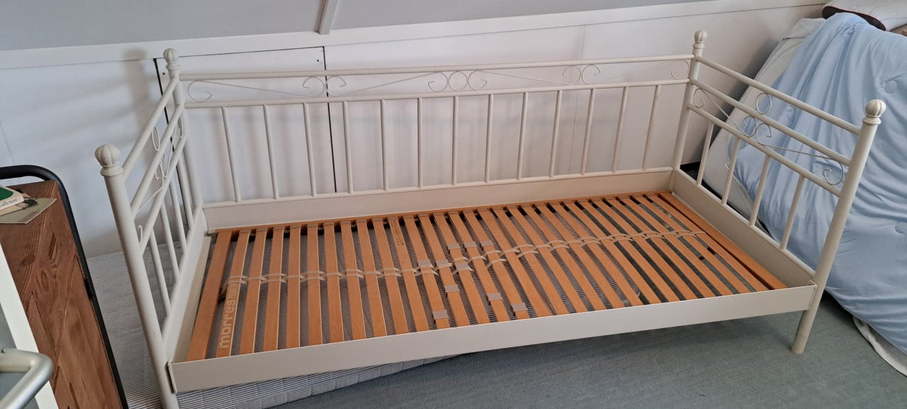 Kinder bed