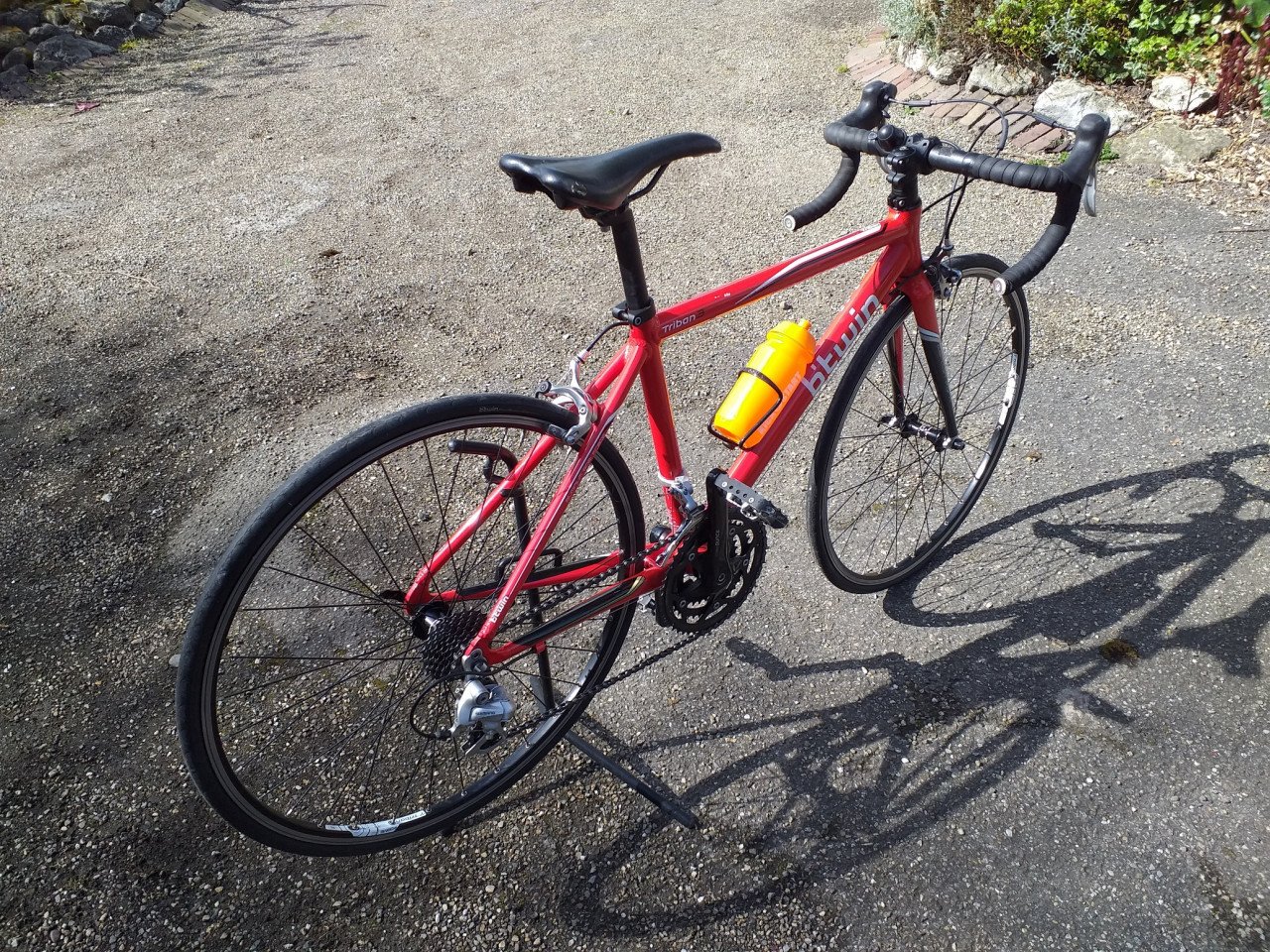 """JEUGDRACEFIETS TRIBAN 3""""