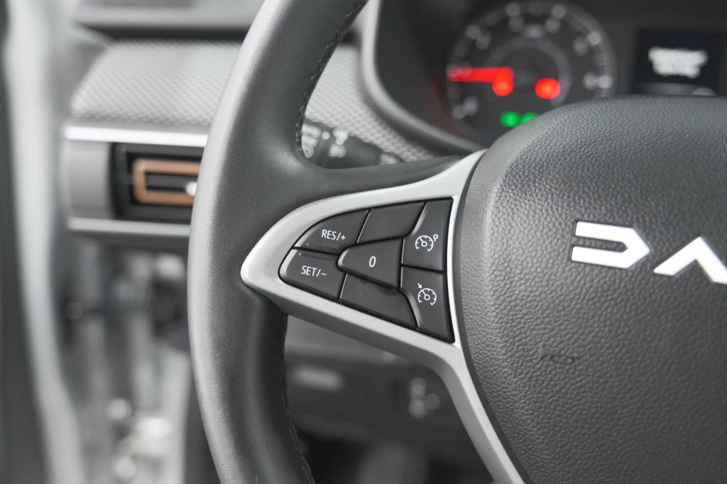 Dacia Sandero Stepway tce 90 expression | camera | dodehoekdetectie | navig