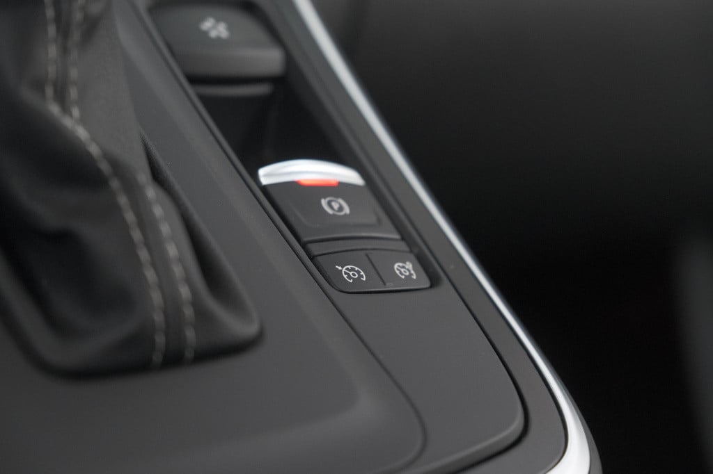 Renault Grand Scenic tce 140 edc intens | 7 zitplaatsen | trekhaak | camera