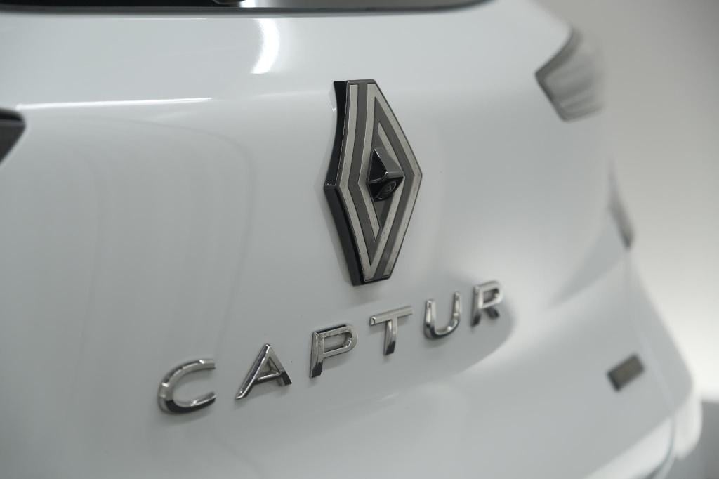 Renault Captur 1.8 e-tech full hybrid 160 techno | camera | adaptieve cruis