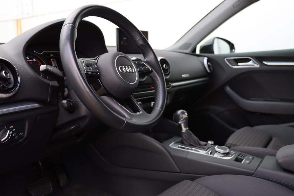 Audi A3 sportback 35 tfsi sport edition s-line 150pk s-tronic