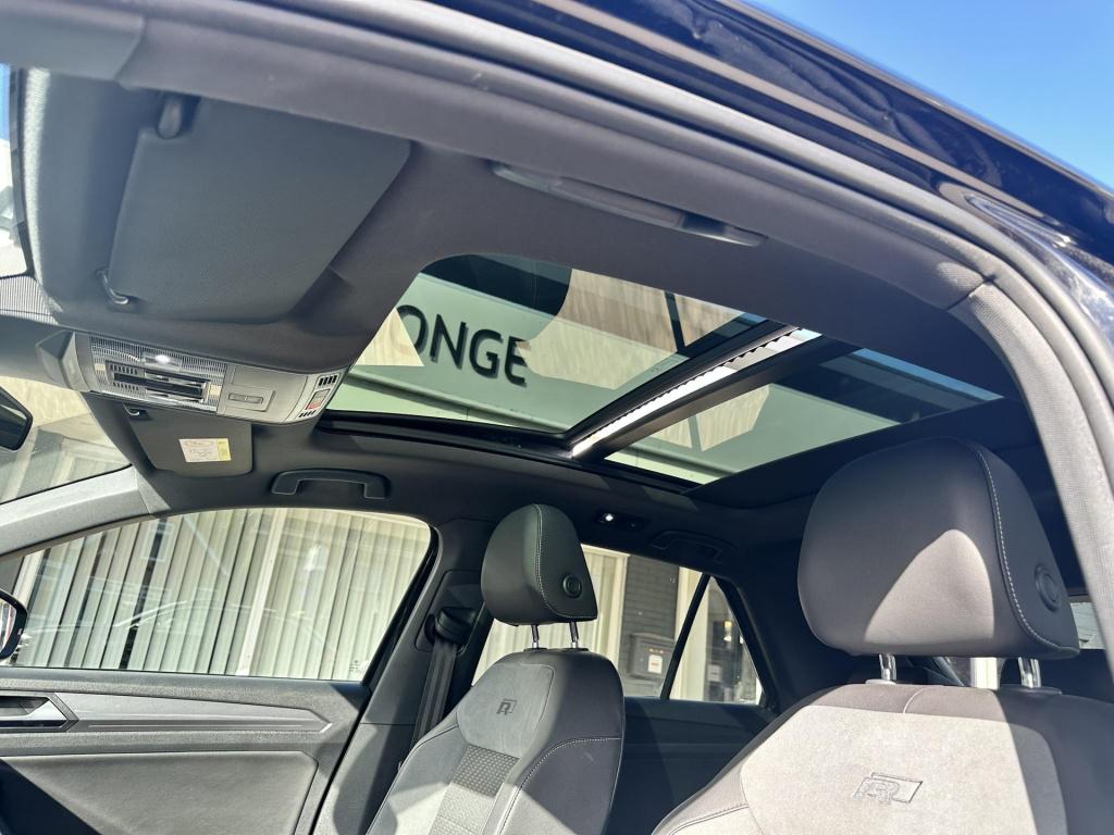 Volkswagen T-roc 1.5 tsi sport r-line