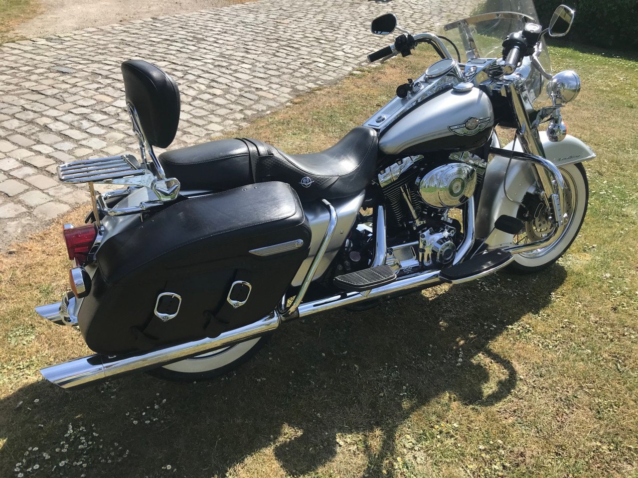 Harley Davidson FLHRCI 2003 RoadKing Classic anniversary edition