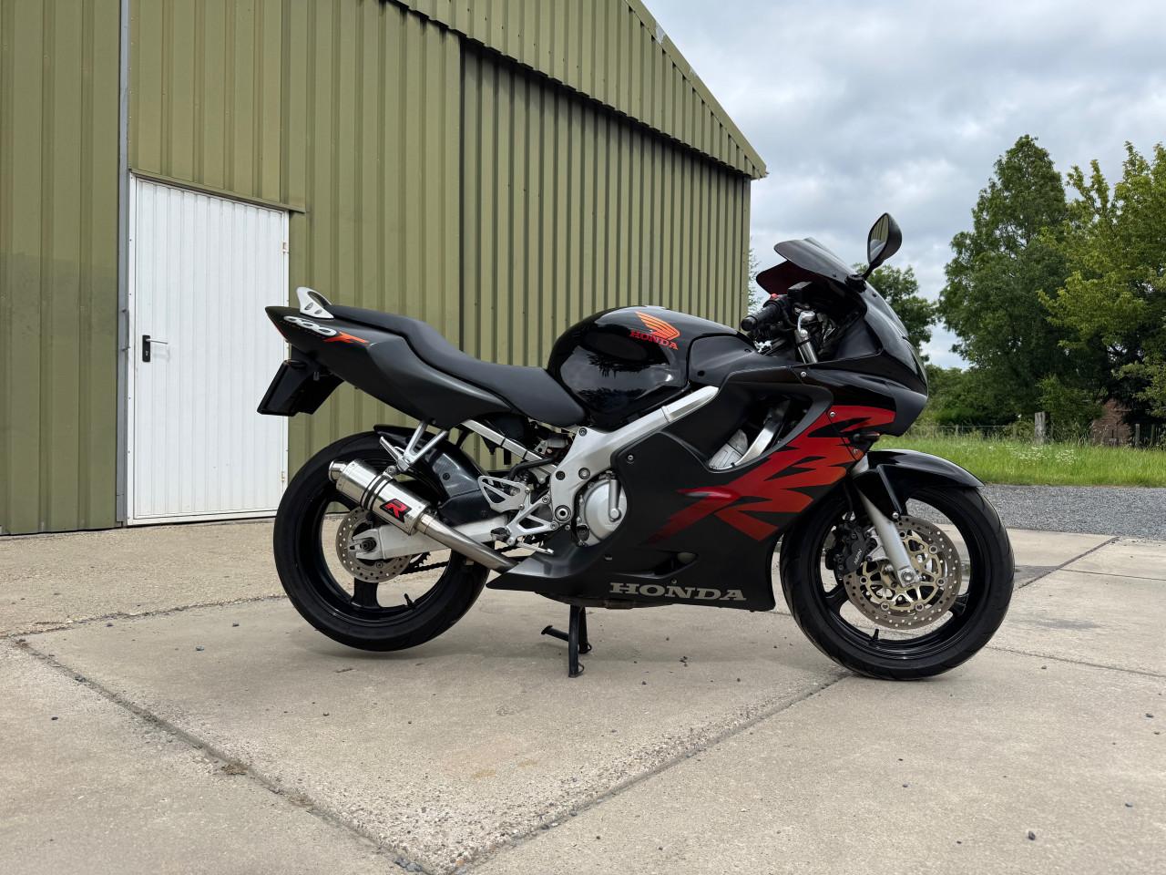 Honda cbr 600