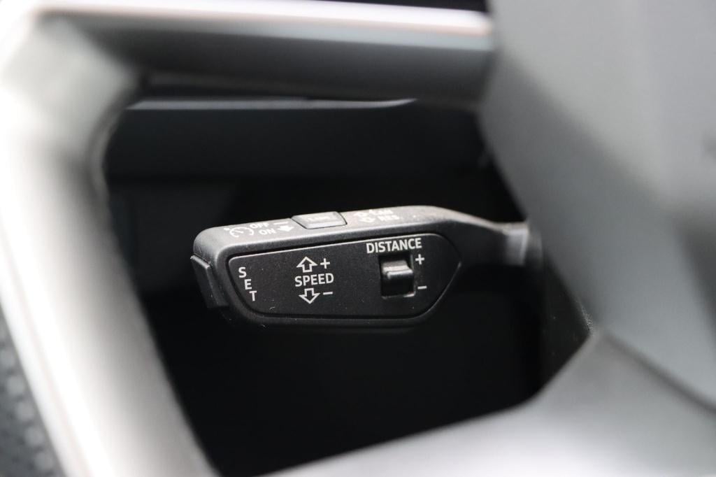 Audi Q4 E-tron 40 launch edition s competition 77 kwh