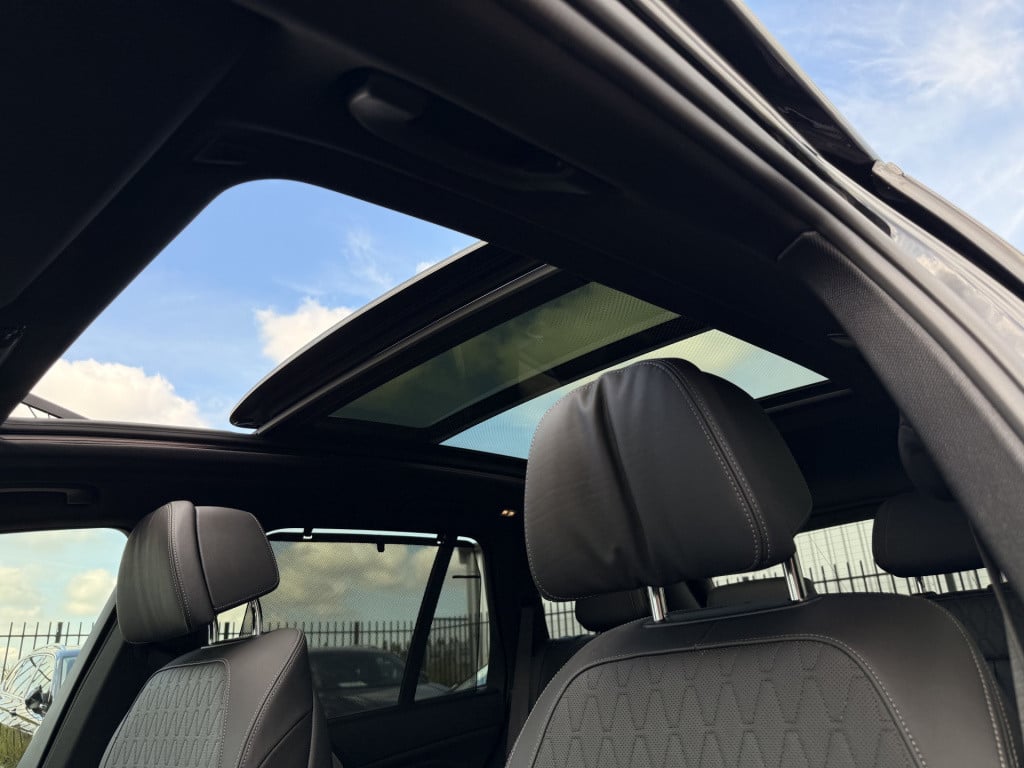 BMW X5 xdrive45e high executive | pano | sky lounge | stoelventilatie | luc
