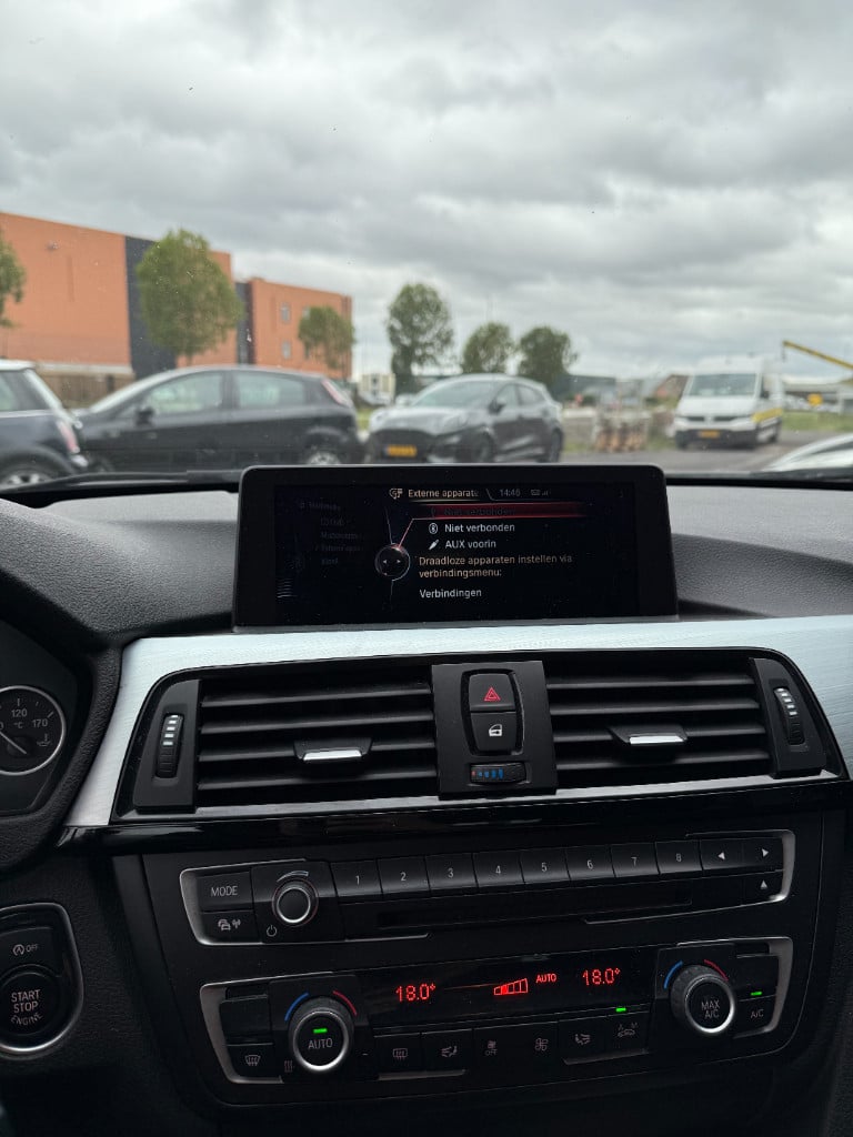 BMW 3-serie 316i - touring - m sport edition - origineel nl - nap -