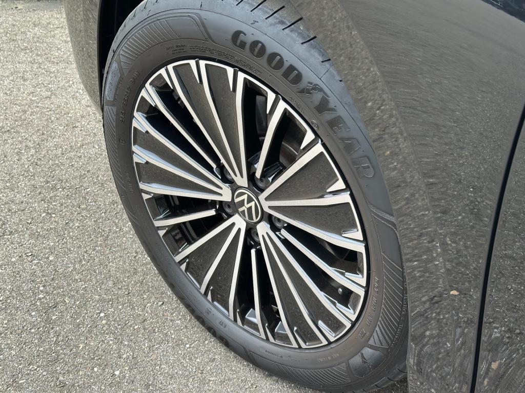 Volkswagen Passat variant 1.5 etsi 150pk elegance | alcantara | head up | c