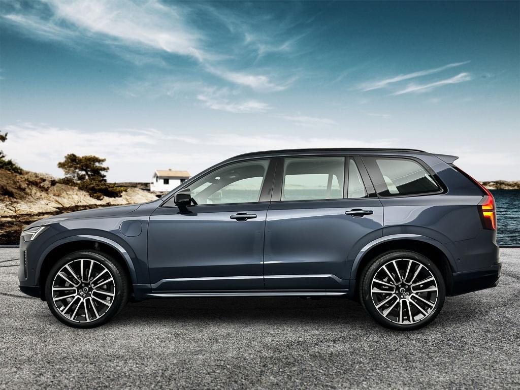 Volvo XC90 t8 awd gt ultra black edition executive
