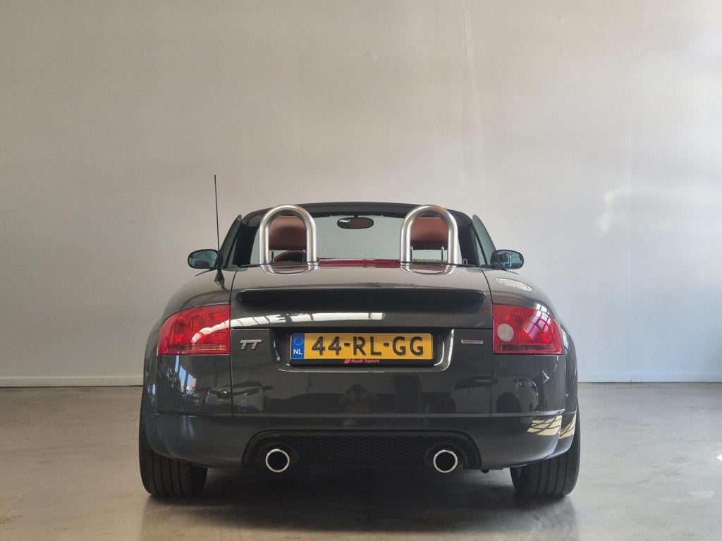 Audi TT roadster 1.8 5v turbo quattro / liefhebbersauto / baseball stiksels