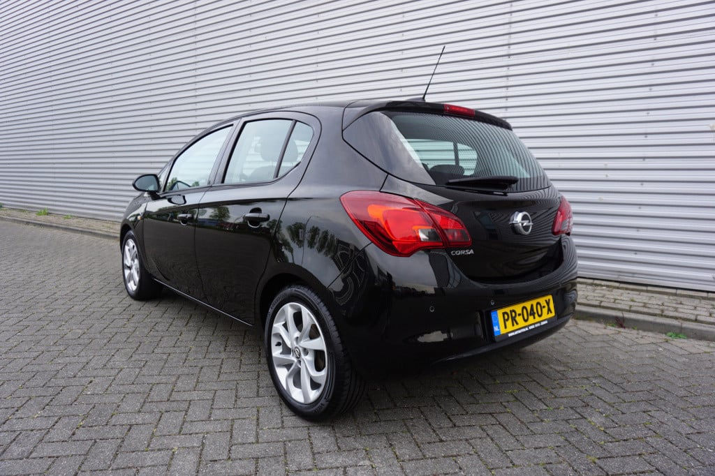 Opel Corsa 1.4 online edition airco / cruise / carplay / elektr. ramen / na