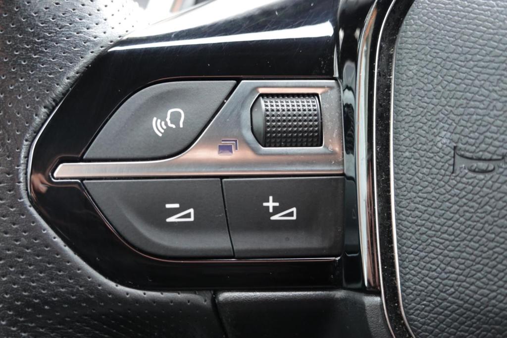 Peugeot 2008 1.2 puretech gt