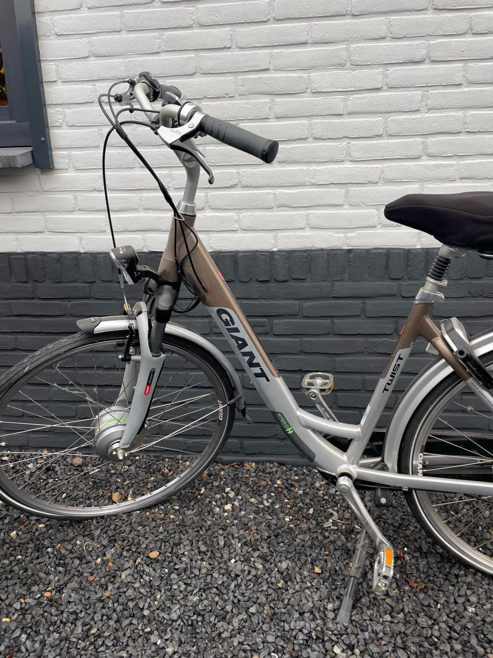 2x GIANT e-bike. Opknappers.