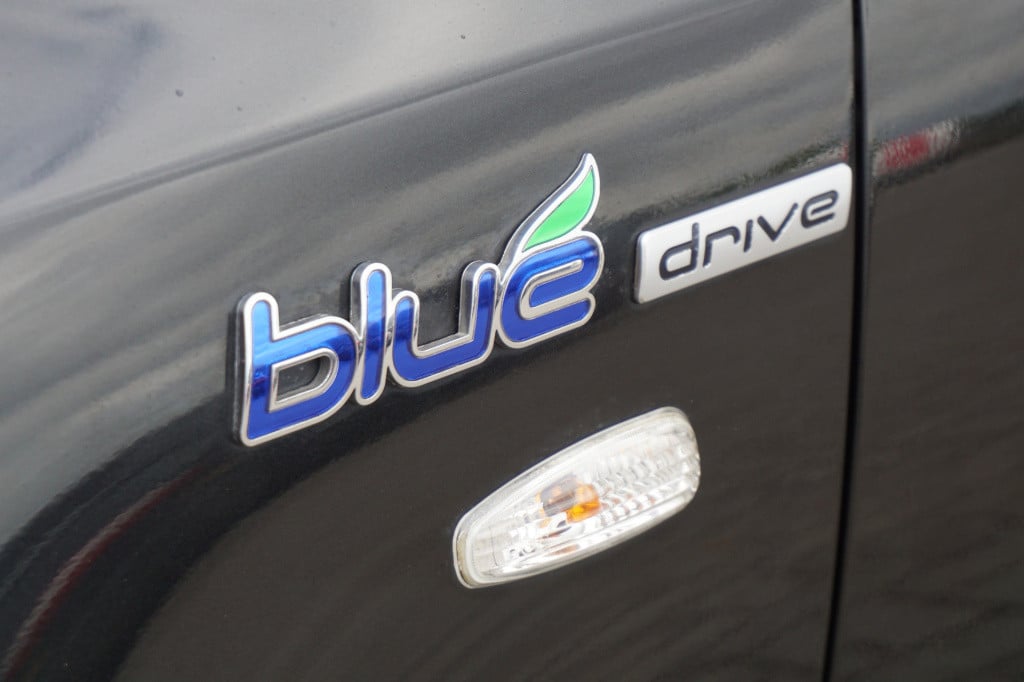 Hyundai I 30 1.4i i-drive cool airco / elektr. ramen / nap