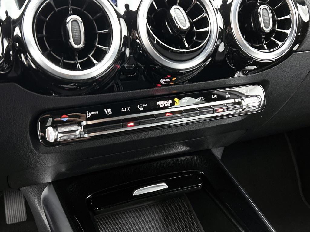 Mercedes-Benz Gla-klasse 250 e plug-in hybride night pakket | memory voorst